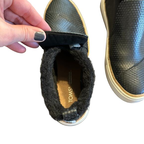 Tom’s Womens Paxton black leather slip on boot bootie Size 6.5 - Picture 5 of 7